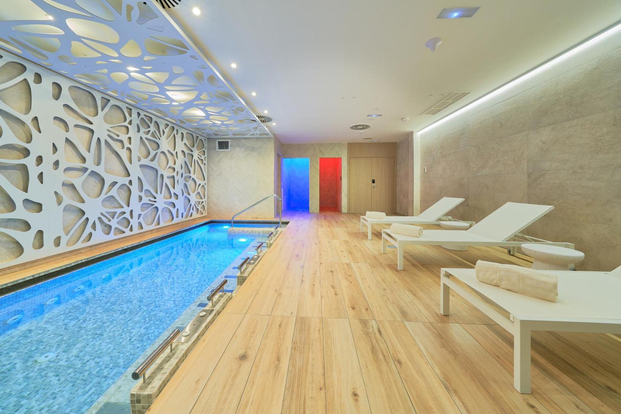 Eurostars Oasis Marbella Hotell Eksteriør bilde